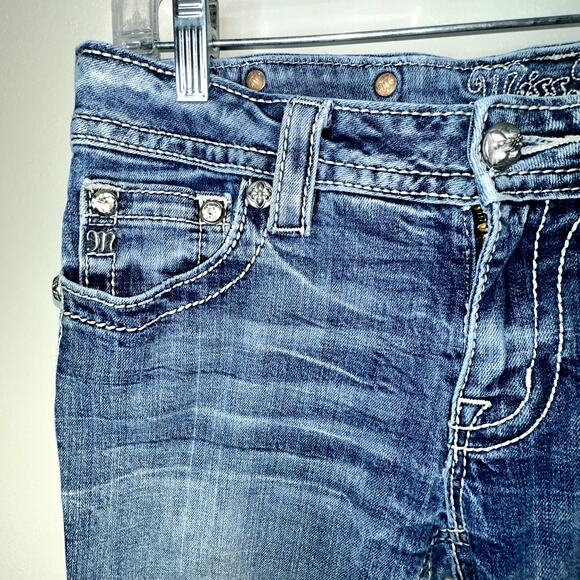 Miss Me Womens Sz 29x33 Signature Boot Cut Low Rise JE819582L Embellished Pocket - Picture 2 of 9